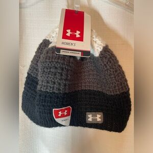 Winter women’s white, grey and black under armor beanie NWT